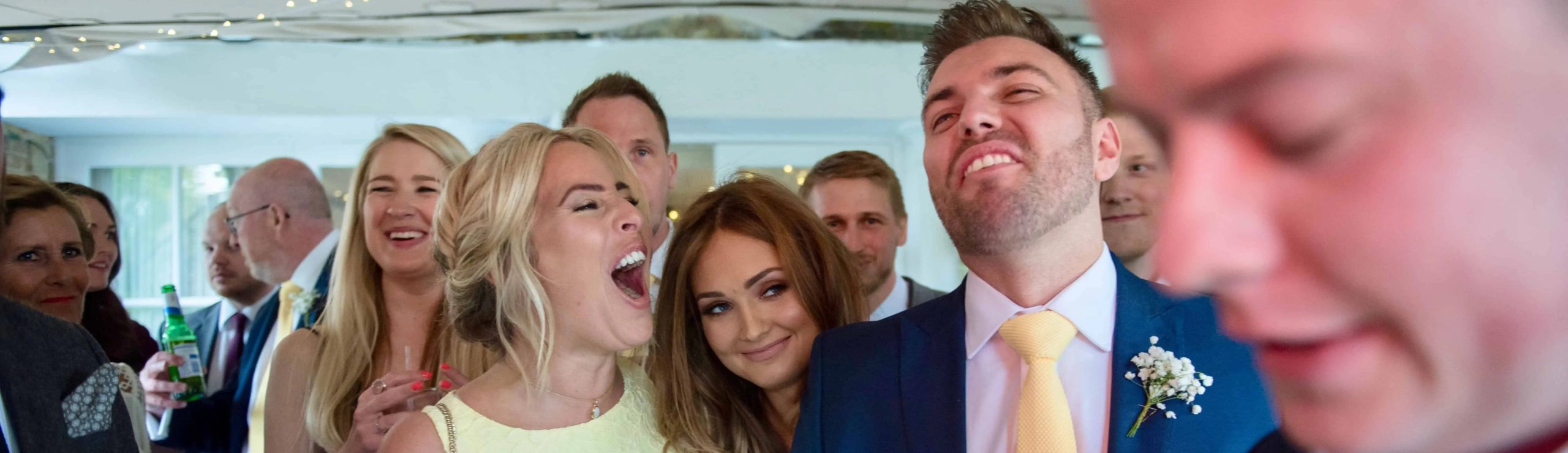 Wedding crowd entertained by top London corporate magician Parker